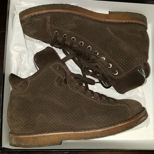 *SOLD*Authentic Chanel boots